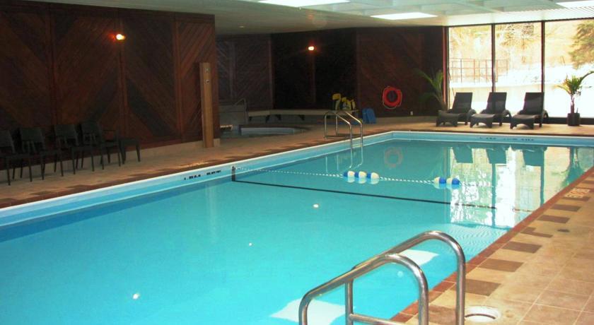 Hotel Chateauneuf Gatineau-Ottawa กาติโน ภายนอก รูปภาพ