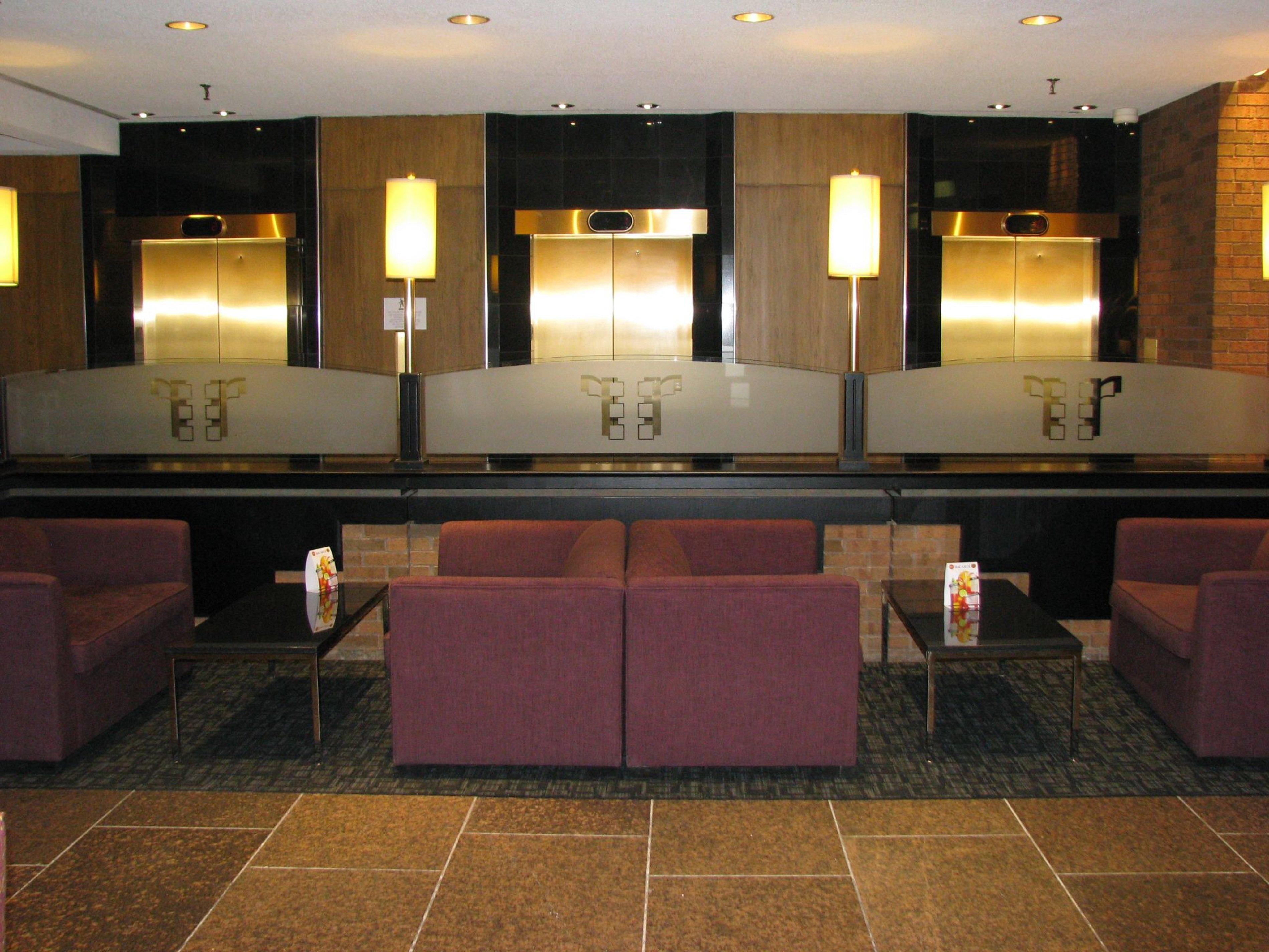 Hotel Chateauneuf Gatineau-Ottawa กาติโน ภายใน รูปภาพ