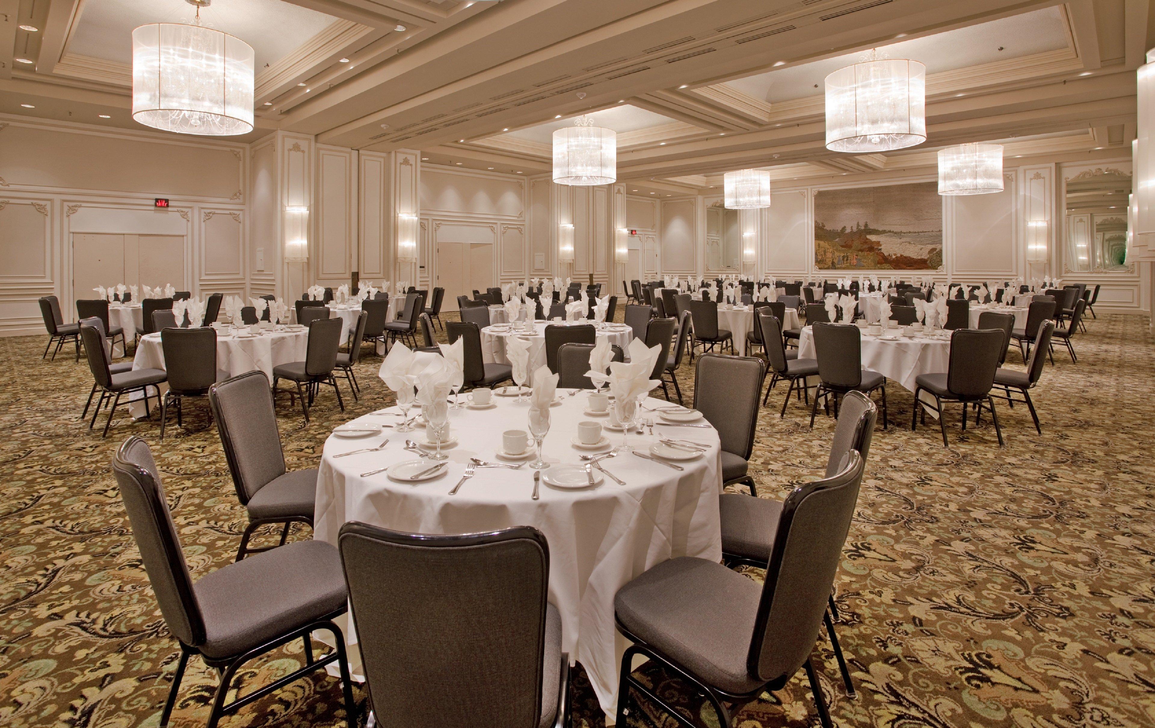 Hotel Chateauneuf Gatineau-Ottawa กาติโน ภายนอก รูปภาพ